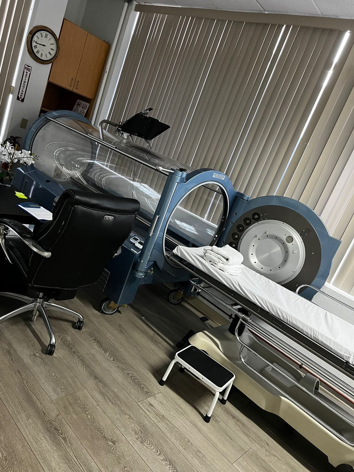 Hyperbaric Chamber Side View